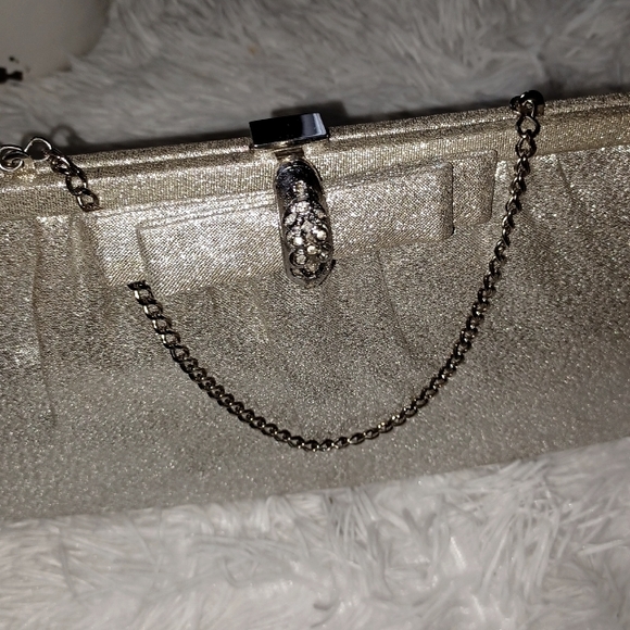 Vintage w/love Clutch - Picture 3 of 4